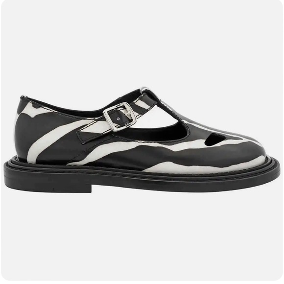 AUTHENTIC SOLD OUT BURBERRY Zebra Printed Leather Mary Janes - Picture 1 of 11